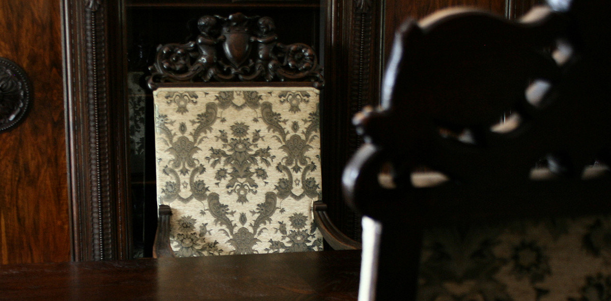 Stühle 1930, eiche dunkel Stühle um 1930, eiche dunkel